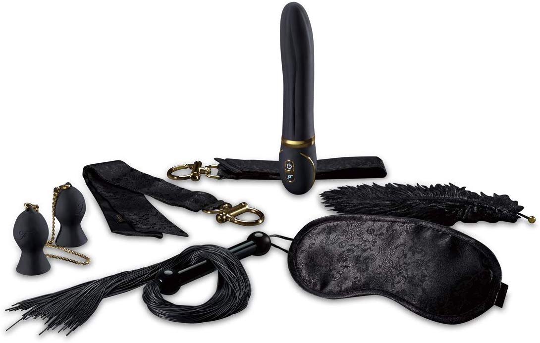 Fredericks of Hollywood Couples Set with Vibe Cuffs Bed Spreader3 Fredericks of Hollywood Couples Set with Vibe Cuffs Bed Spreader3